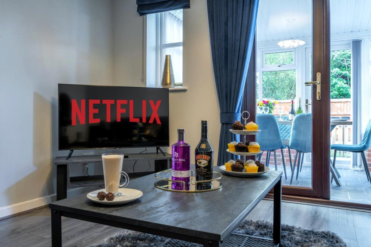 Yew Tree House Contractor / Family Home Free Netflix Fast Wifi Near Dudley/Birmingham Cradley Heath Zewnętrze zdjęcie