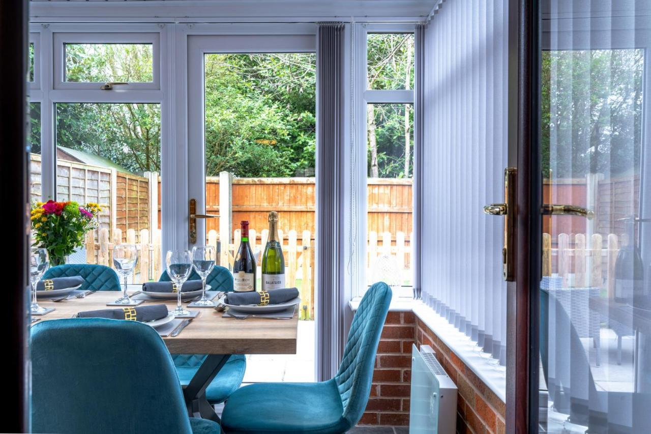 Yew Tree House Contractor / Family Home Free Netflix Fast Wifi Near Dudley/Birmingham Cradley Heath Zewnętrze zdjęcie